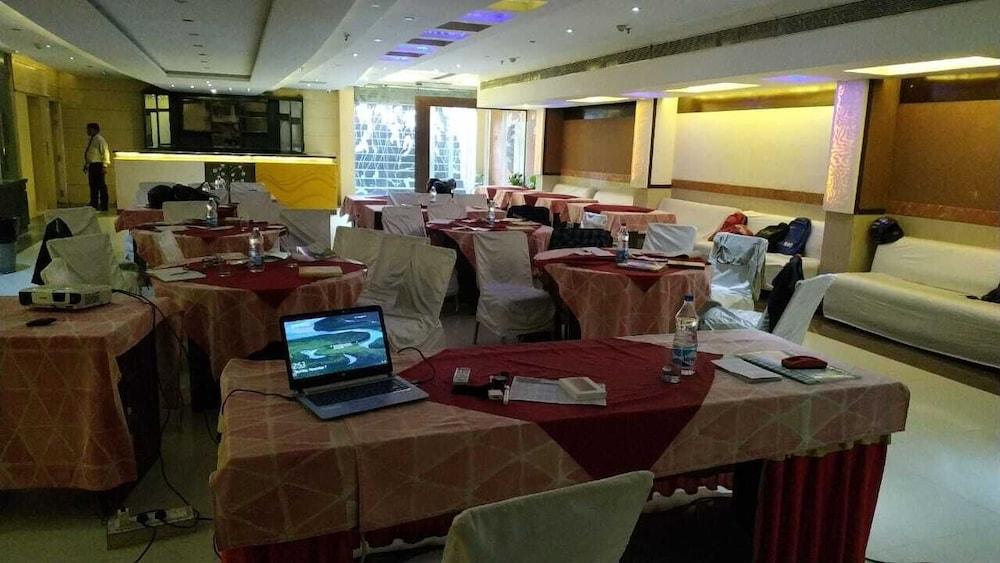 Taj Inn Hotel Agra  Eksteriør bilde