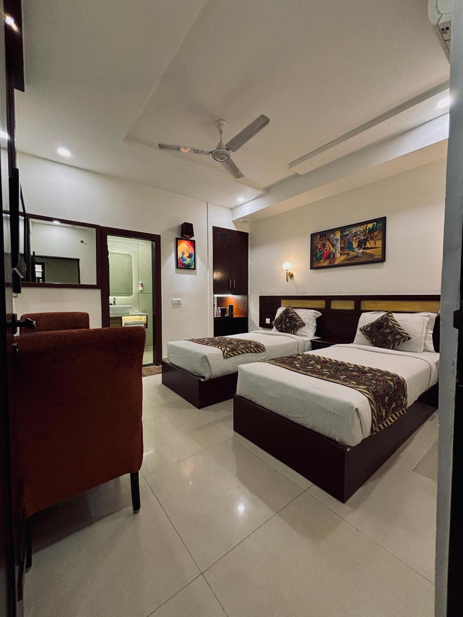 Taj Inn Hotel Agra  Eksteriør bilde