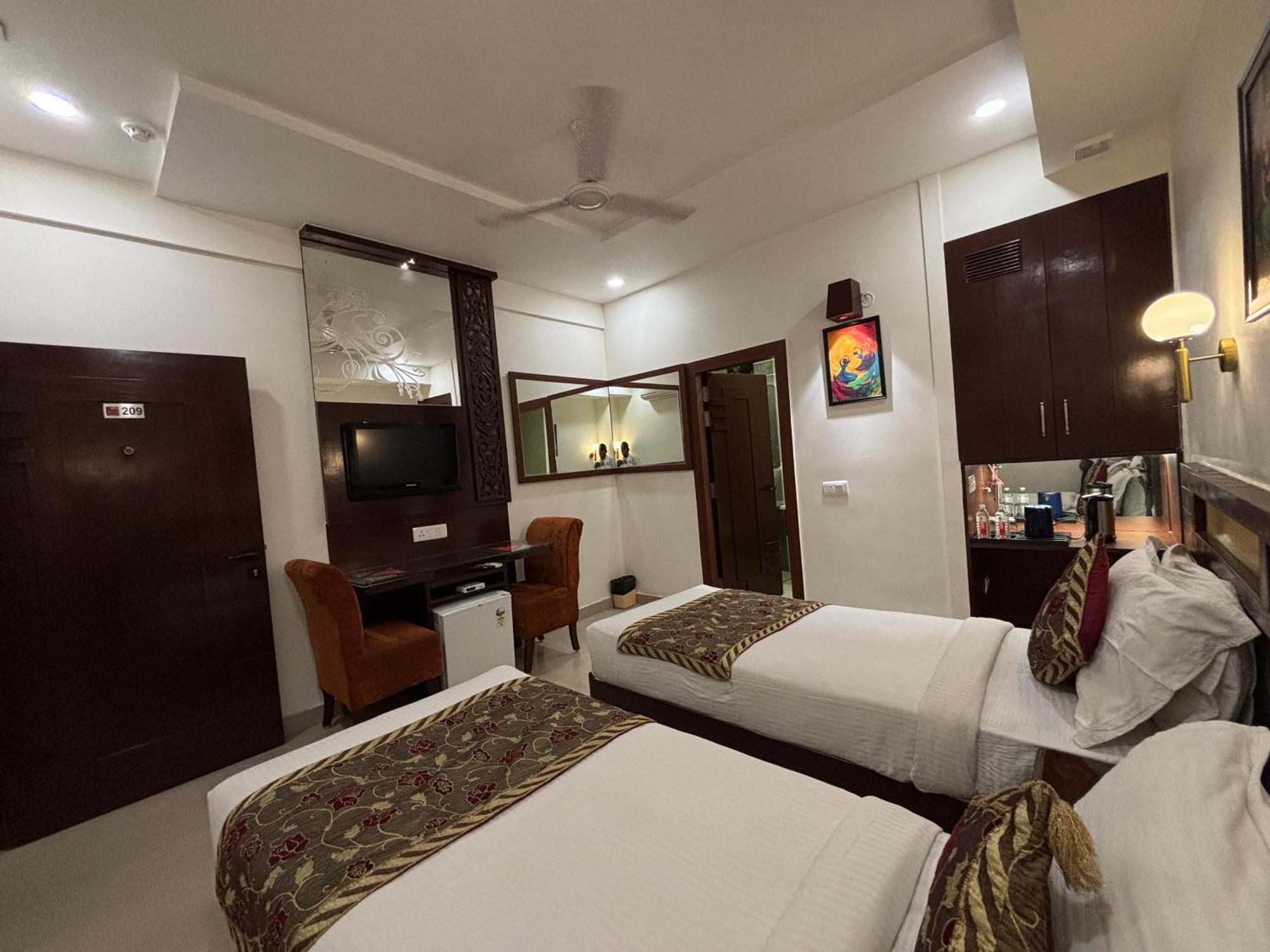 Taj Inn Hotel Agra  Eksteriør bilde