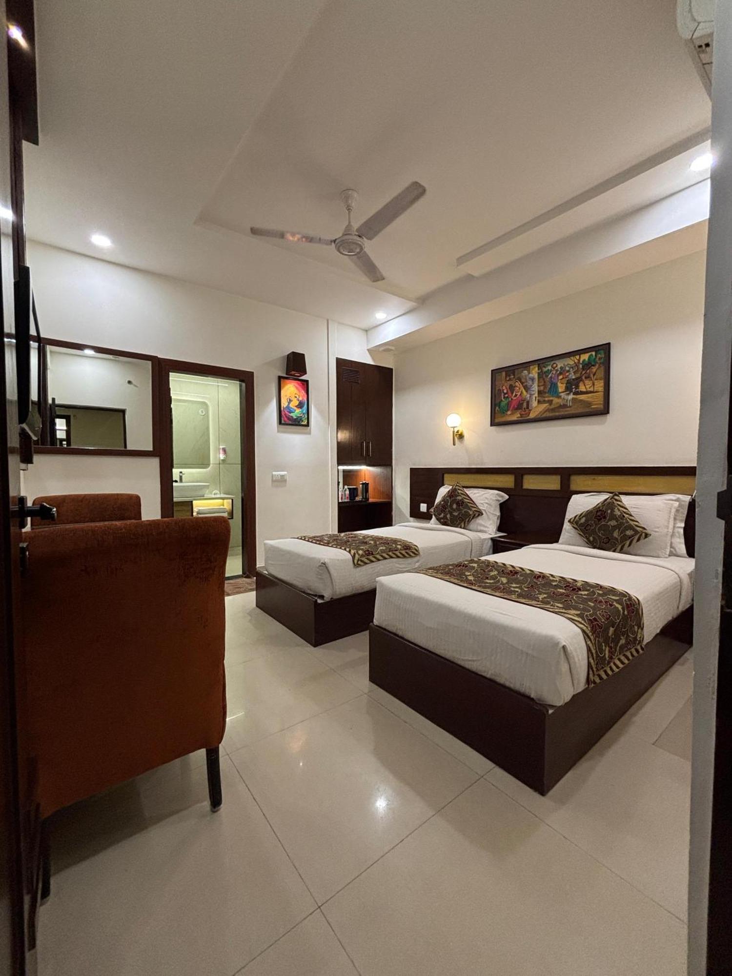 Taj Inn Hotel Agra  Eksteriør bilde