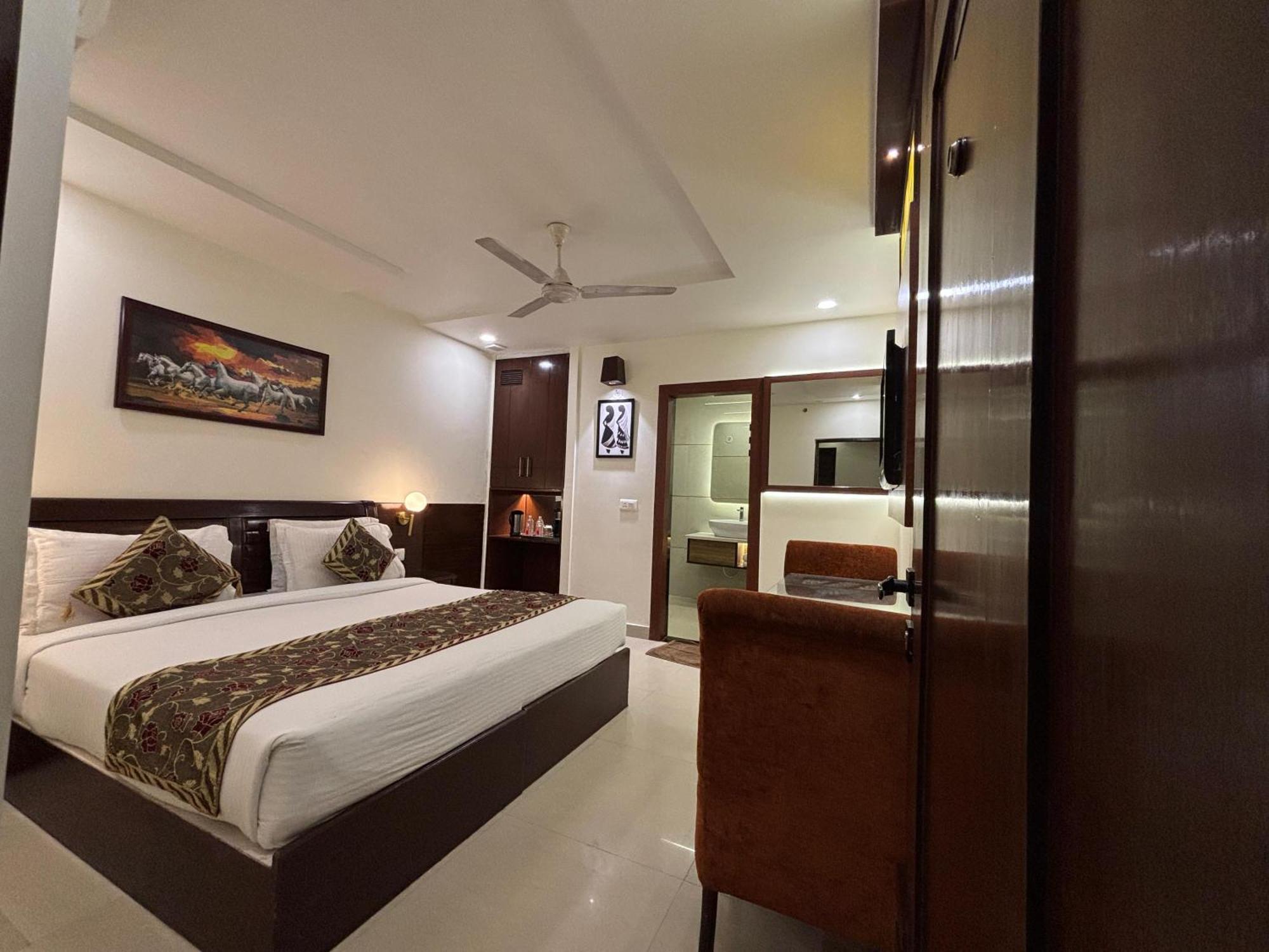 Taj Inn Hotel Agra  Eksteriør bilde